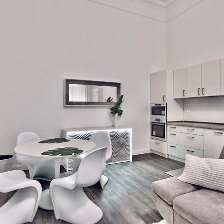 Inn The Downtown บูดาเปสต์ ภายนอก รูปภาพ